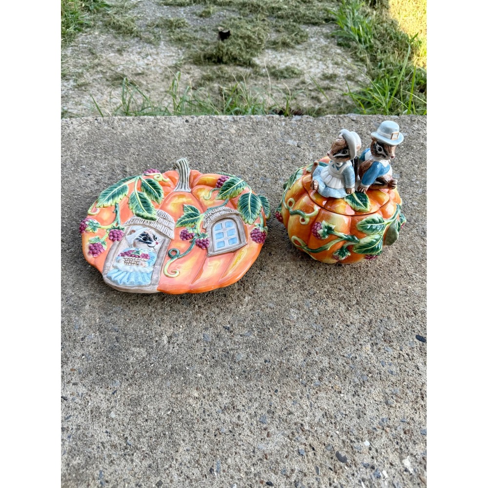 Fitz and Floyd Essentials It's Harvest Time Pumpkin Plate and Jar Set Chipmunk